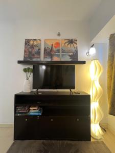 Near OKADA Bali Vibe 2Bedroom Free Parking and Pool with Netflix Prime HBO