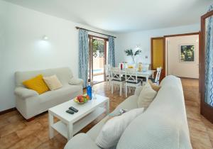 Owl Booking Villa Tonieta- 10 Min Walk to the Beach