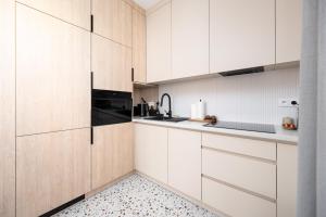 Czarnieckiego 11 by Homeprime