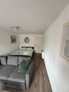 Glasgow city centre 2 bed apartment