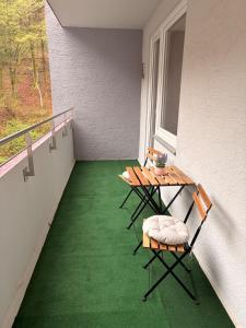 Gemütliche Wohnung mit TV, Balkon und Küche