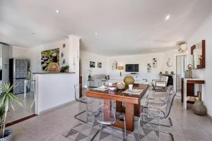 Lovely Vacation Villa In Loulé