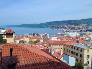 Skyline Sea View Center Trieste Loc Tur x 4
