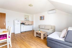 Apartments Jozic