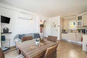 Beach Apt 1 In Burgau