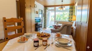 RENATE Haus KMB Seeappartement am Ossiacher See, Hallenbad, Skiarena Gerlitzen