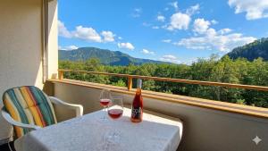 RENATE Haus KMB Seeappartement am Ossiacher See, Hallenbad, Skiarena Gerlitzen