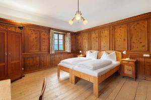 Ansitz Baumannhof Apt Erker Suite