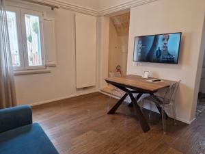 Antico Rosone - Design suite - by Gessicaholiday