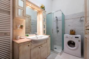 Vivianas Holiday Home