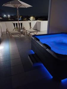 Seaview Double Room Private Jacuzzi