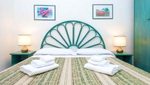 P R Club - Bilocali vista mare