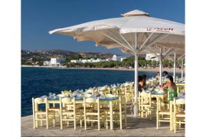 Livadia Seaside Studios 10