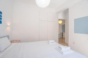 Livadia Seaside Studios 10
