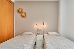 2-bedroom apartment with seaview