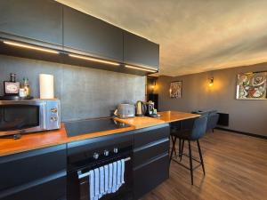 Contemporain - Centre-ville - Port 5min