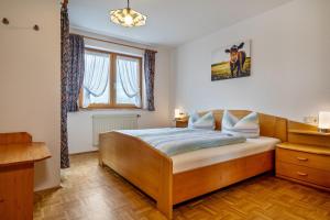 Drei-Mädelhaus Ambs Wohnung 1