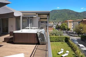 Villa Donne del Lago Ele