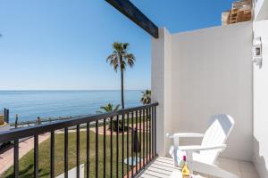 Sea Front Beach House Macarena D