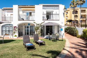 Sea Front Beach House Macarena D