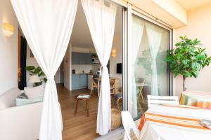 Appartement au bord de locéan