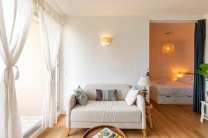 Appartement au bord de locéan