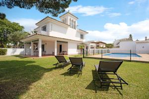 Virgen del Camino 1a línea de playa