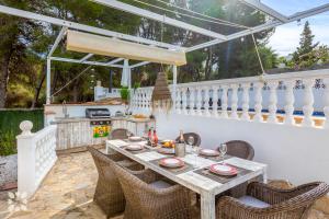 Villa Catalina by Abahana Villas