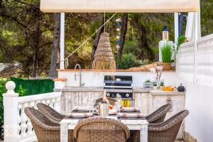 Villa Catalina by Abahana Villas