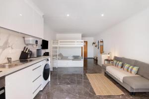 Magnificent Beach Apartment