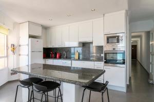 Penthouse Apartment on Los locos B