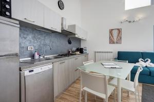 Modern Apartment Navigli - 5