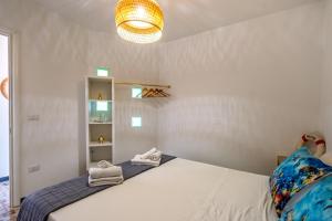 Golden Bay Lux House