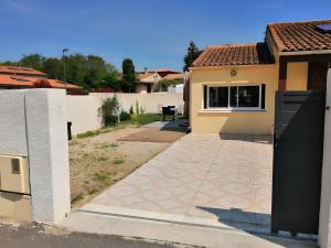 Studio Meublé À 25 Min Des Plages