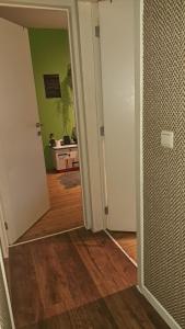 Er aan ,Tommoroland feest ,1km,nice 2 bedroom house