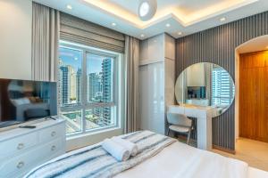 RH Premium 02BR, Marina Escape, modern furnishing