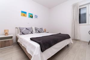 Apartments Cezar