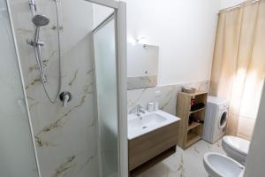 EUR-Montagnola 3 guest apartment, 15 minutes from the Colosseum