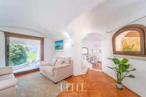 Elite Collection Villa Giorgia Infinity Pool