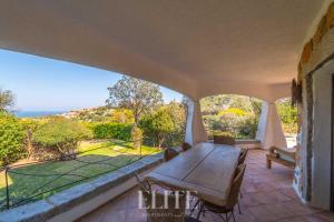 Elite Collection Villa Giorgia Infinity Pool