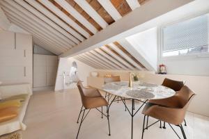 Luxury Rooftop Piazza Erbe Verona