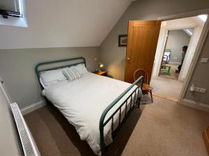 Charming 4-Bed Retreat in Great Glemham