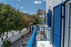 Livadia Seaside Studios 11