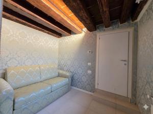 Rialto Charm Boutique