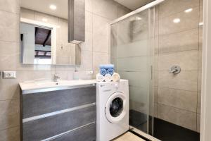 Pasquale Home Holiday