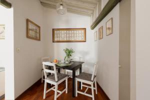 Barberini Charming Attic by RomeLoft
