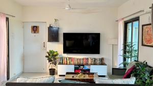 At the SPACE 3bhk -Stay, Party, Aspire, Chill, Energy -Near Kokilaben