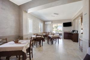 Antichi Ricordi - Il Pollaio