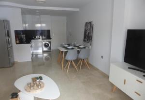 Great apartment with pool - jacuzi