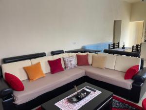 Domus Komanesse - Guest Houses